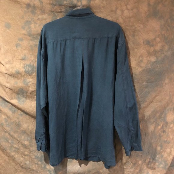 Mens casual button down dress shirt by Go Silk - Picture 5 of 6